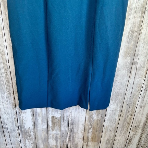 White House Black Market Body Perfecting Sheath Dress - Picture 4 of 7